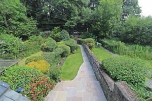 Beautiful Front Garden- click for photo gallery